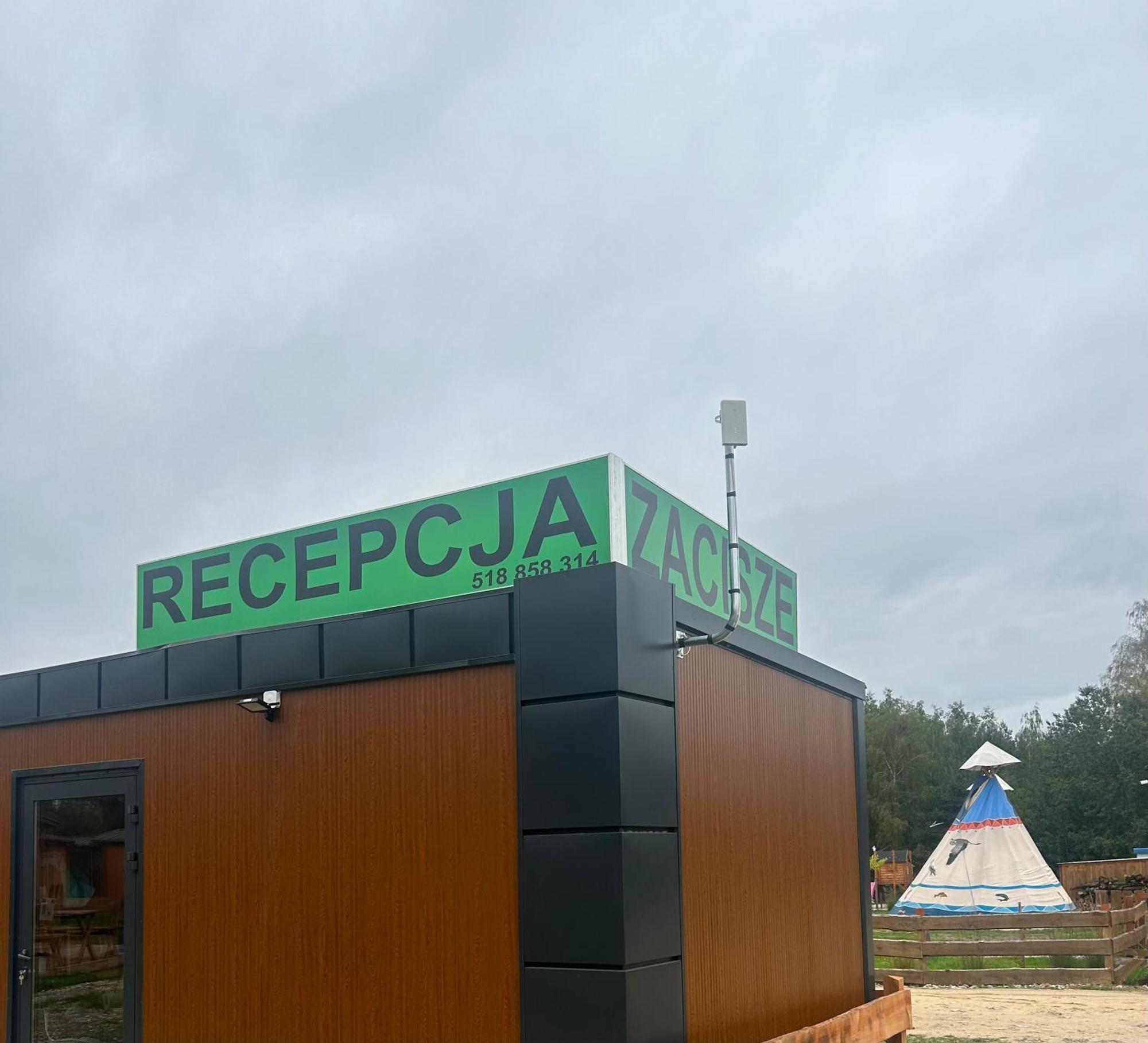Zacisze Obok Suntago Park Hotel Grabce-Towarzystwo Buitenkant foto
